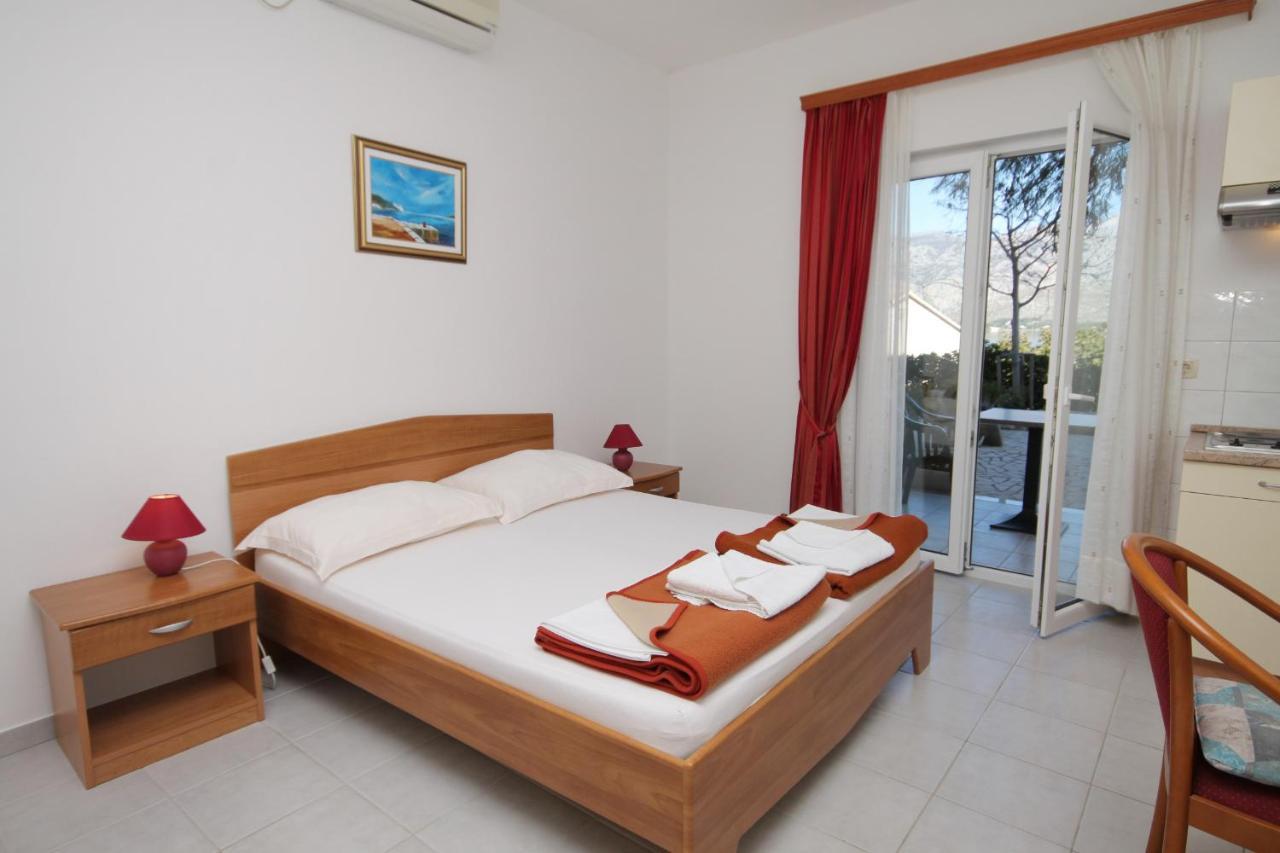 Apartments And Rooms By The Sea Vinjerac, Zadar - 3248 Exterior photo